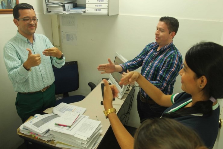 Pausas activas como principal herramienta para disminuir el riesgo de enfermedad profesional  